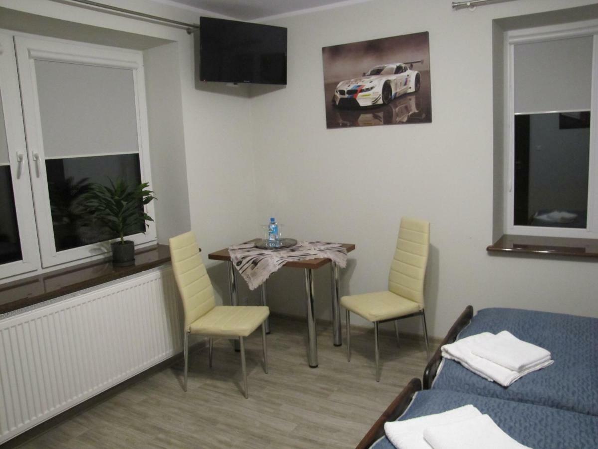 Heveliusz Acomodação com café da manhã Sokolow Podlaski Exterior foto